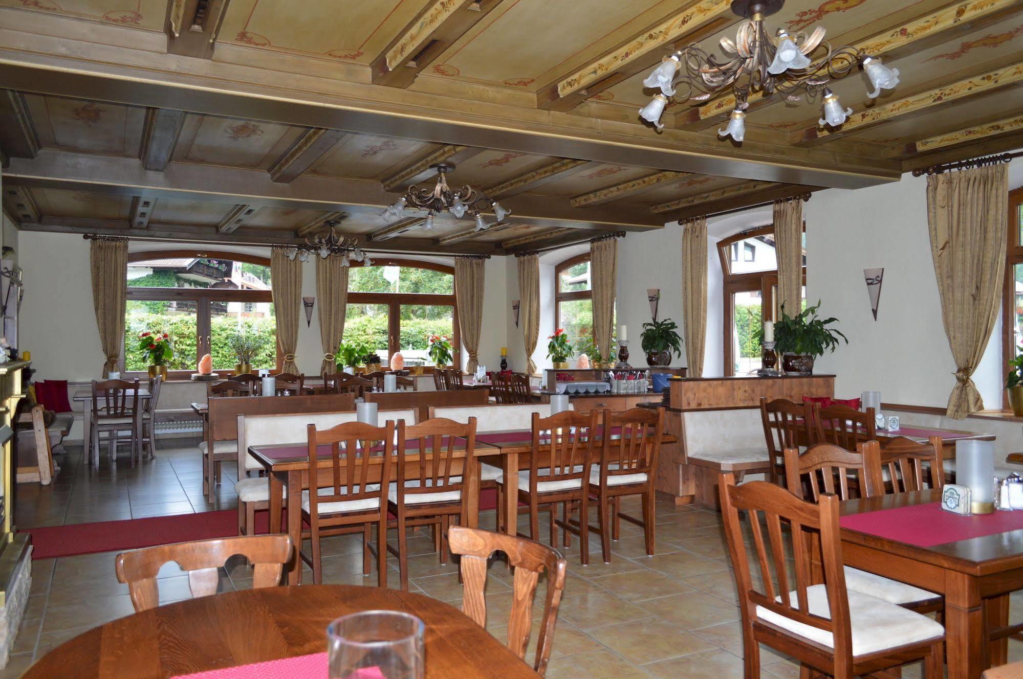 Hotel Bavaria Inzell Ngoại thất bức ảnh